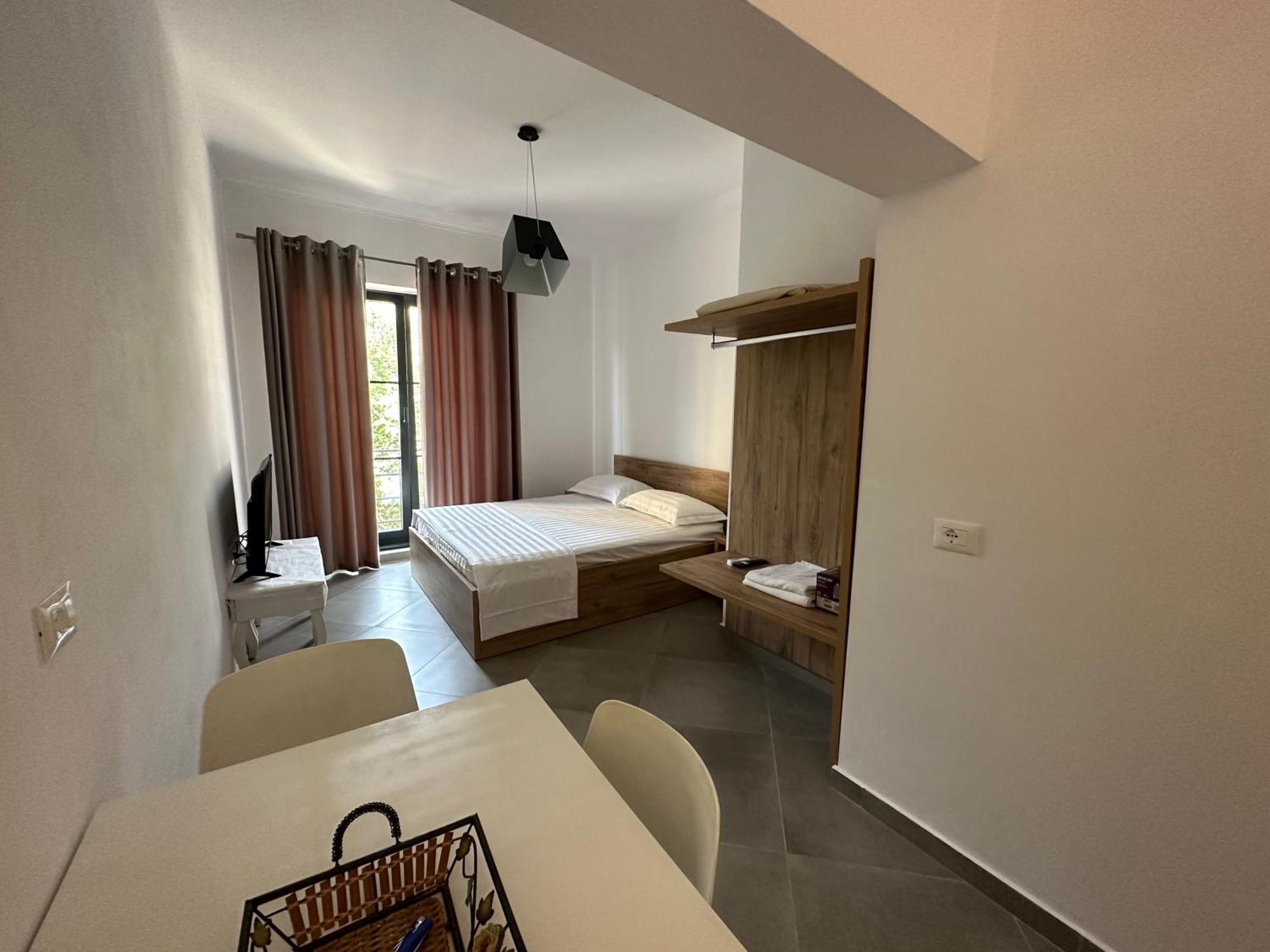 Central Comfort Suites 티라나 외부 사진