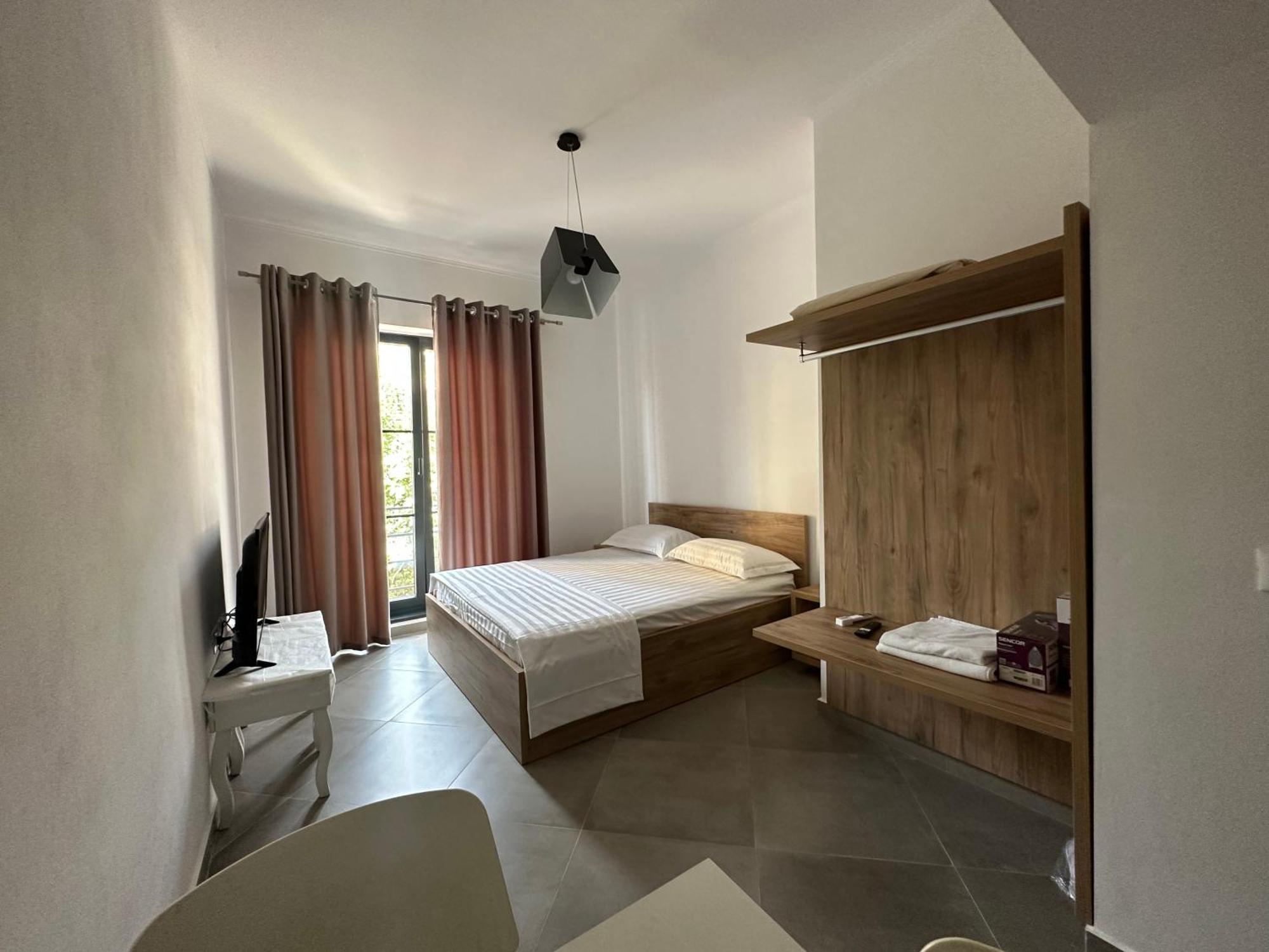 Central Comfort Suites 티라나 외부 사진