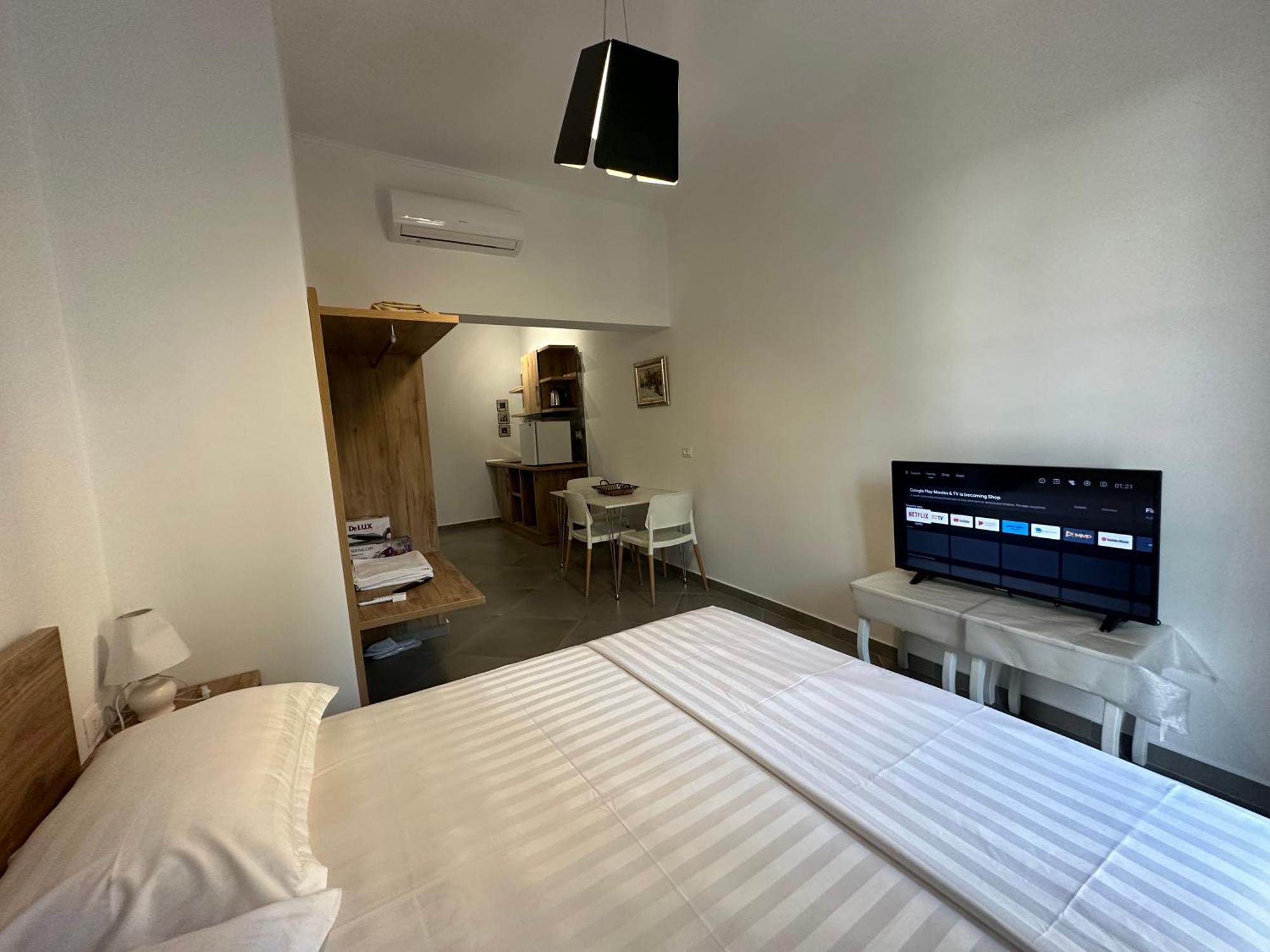 Central Comfort Suites 티라나 외부 사진