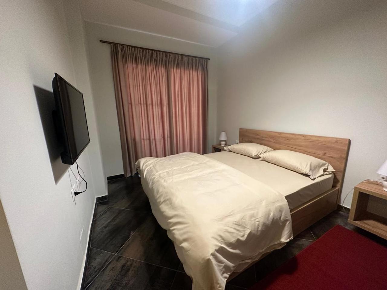 Central Comfort Suites 티라나 외부 사진